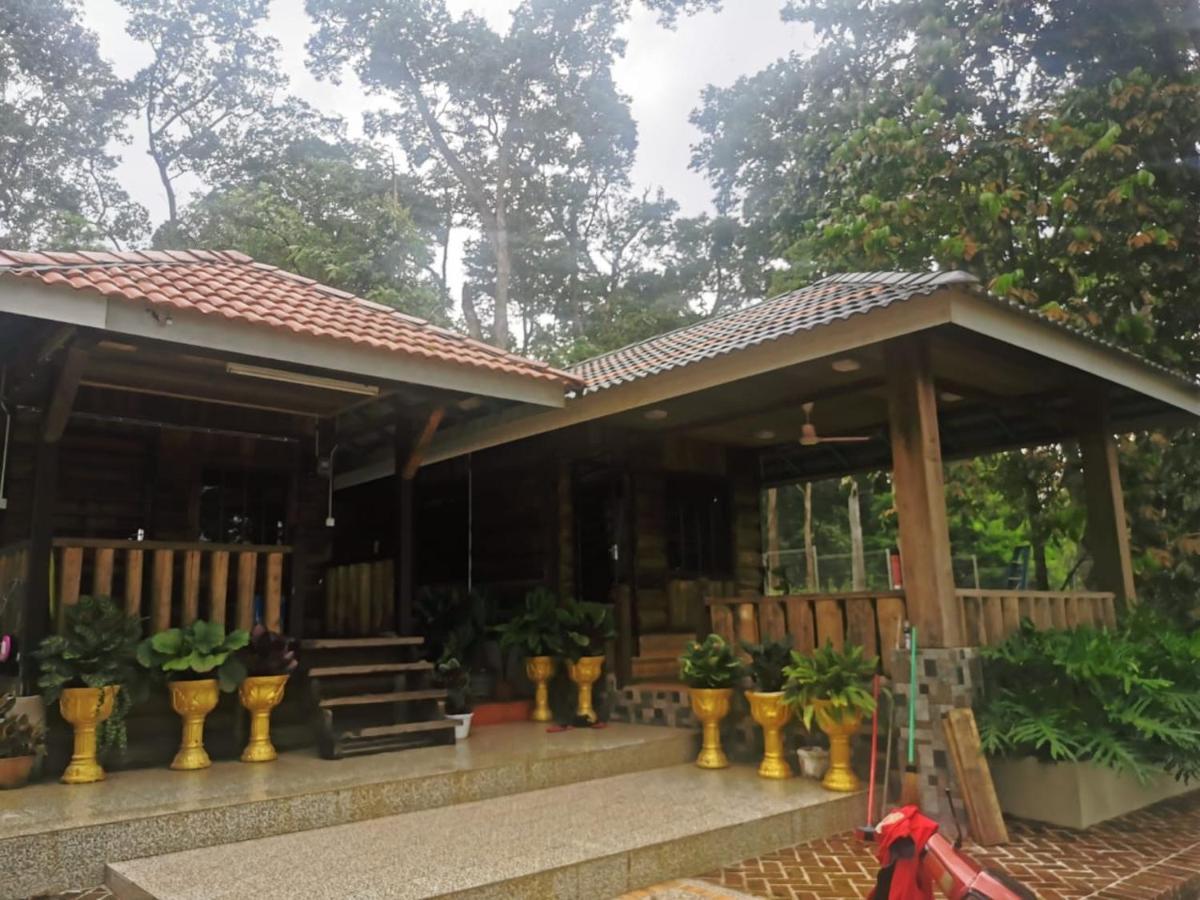 Homestay Dusun Ana Balun Slim River Ngoại thất bức ảnh